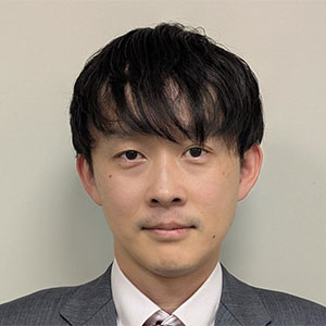 藤井 琢也 氏